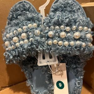 A New Day Adrienne Slippers Size 9 in Blue